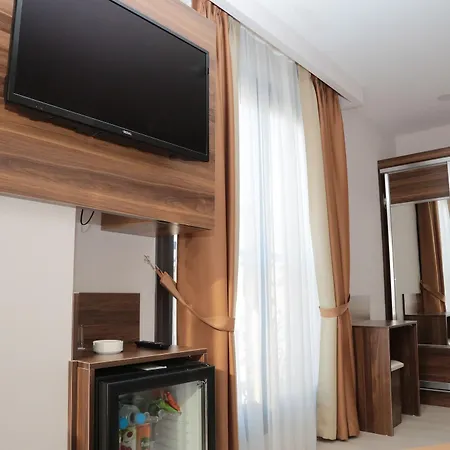 Paris Prestige Hotel