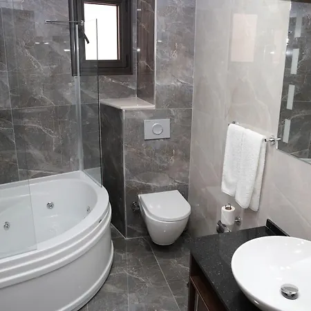 Paris Prestige Hotel