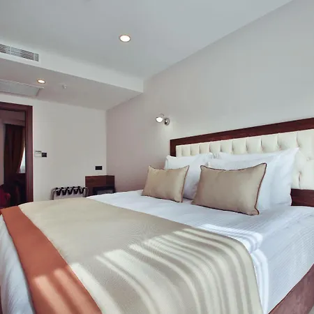 Paris Prestige Hotel