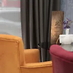 מלון Paris Prestige 3*
