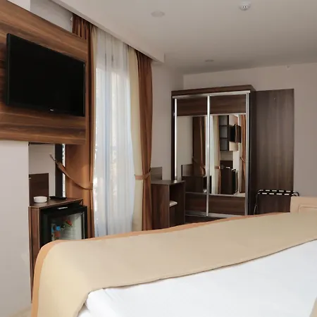 Paris Prestige Hotel