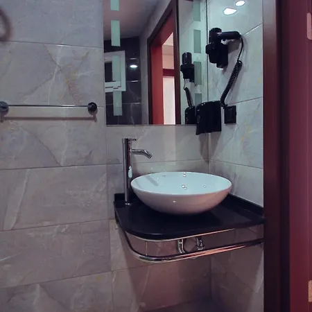 Paris Prestige Hotel