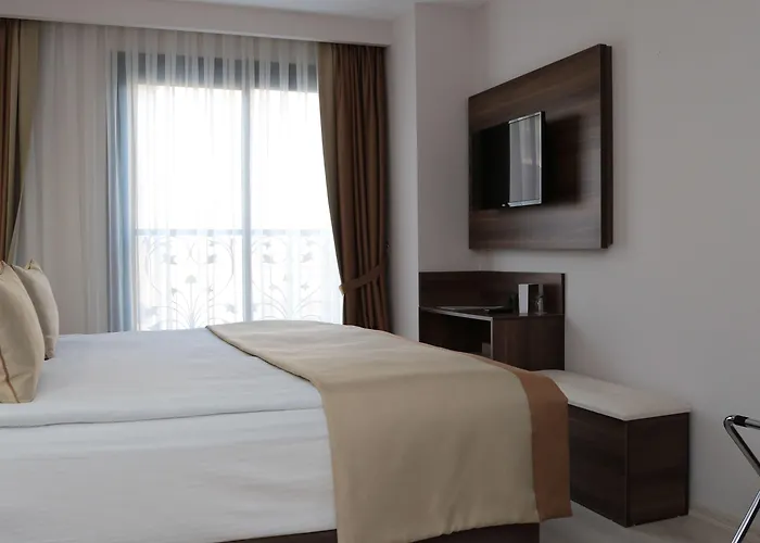 Paris Prestige Hotel 3*