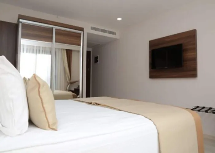 Hotel Paris Prestige İzmir