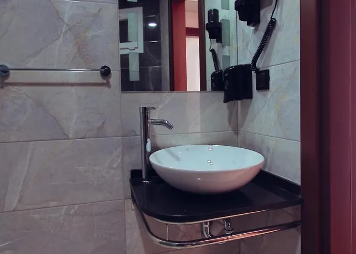 Paris Prestige Hotel