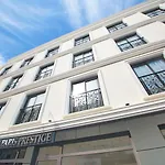 Paris Prestige فندق 3*